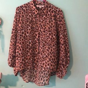 Cheetah print high low button up top